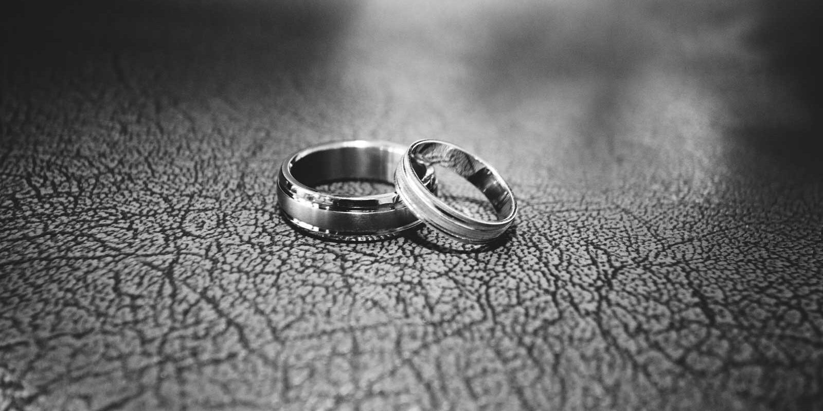 Wedding rings of couple who want an annulment.